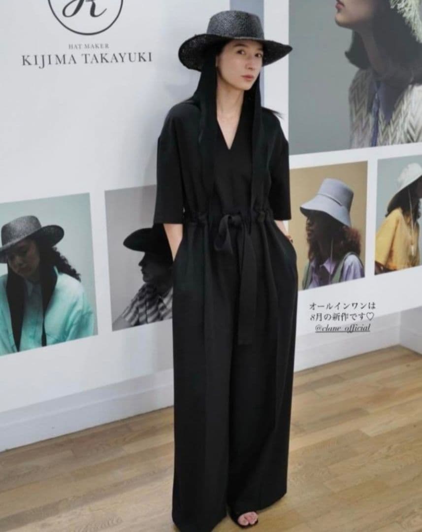 【美品】CLANE クラネ スタンドカラールーズオールインワン ブラック1