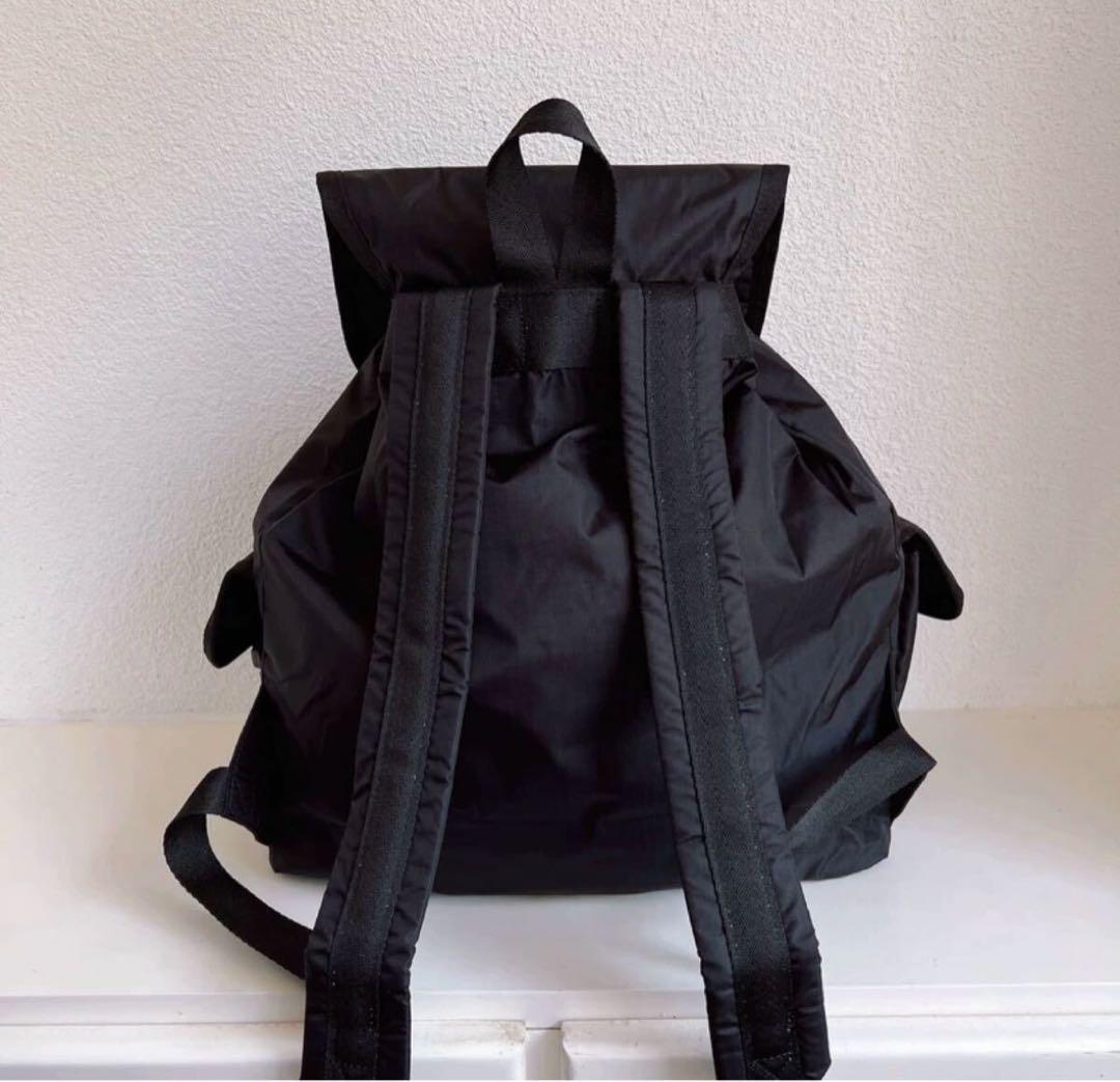 【新品】LeSportsacレスポートサック リュックサック　バッグ　レディース