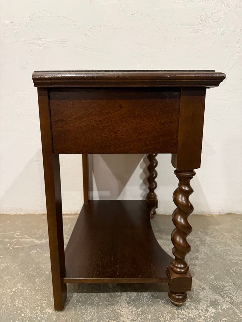 年末年始saleビンテージ　木製サイドテーブル　ベッドサイド　no.2