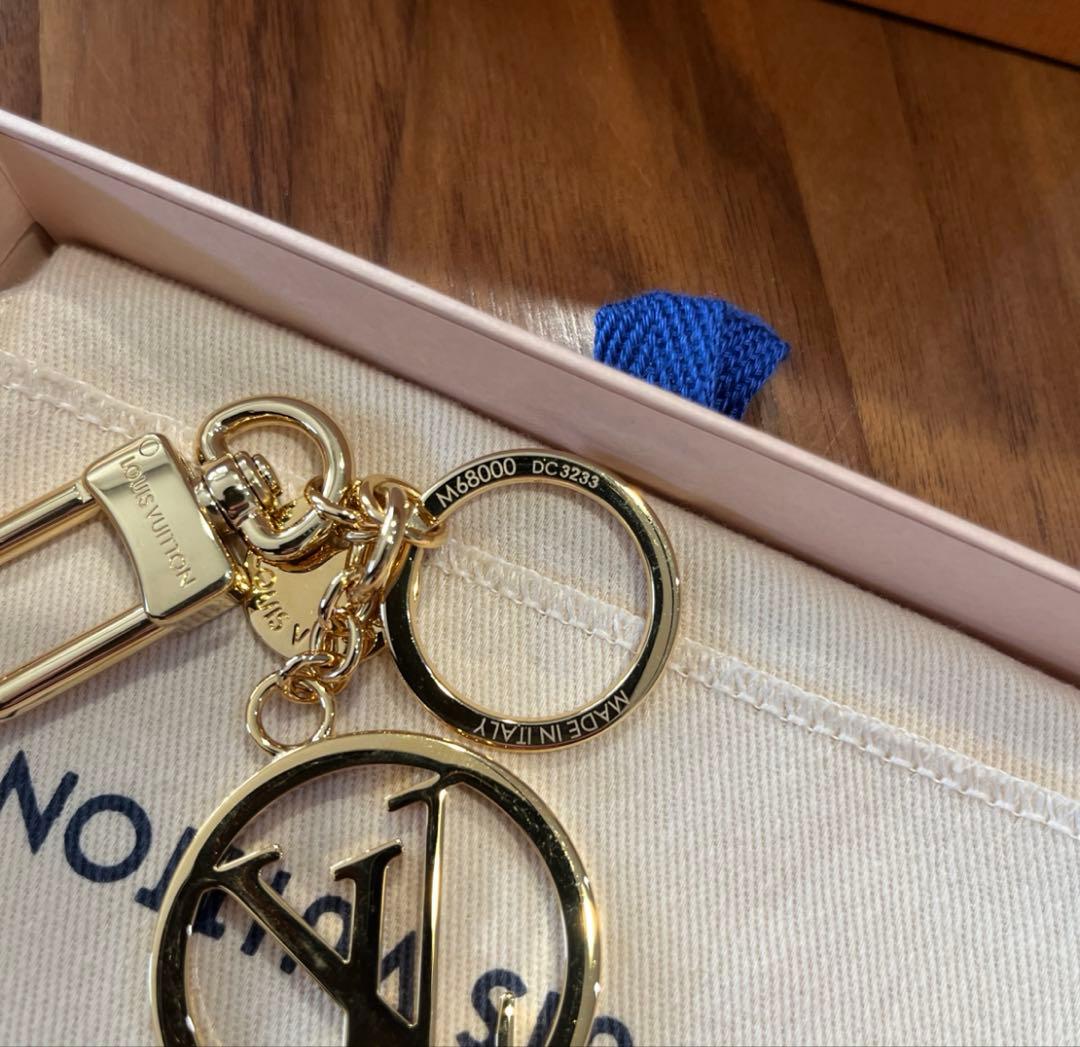 LOUIS VUITTON ゴールド キーホルダー