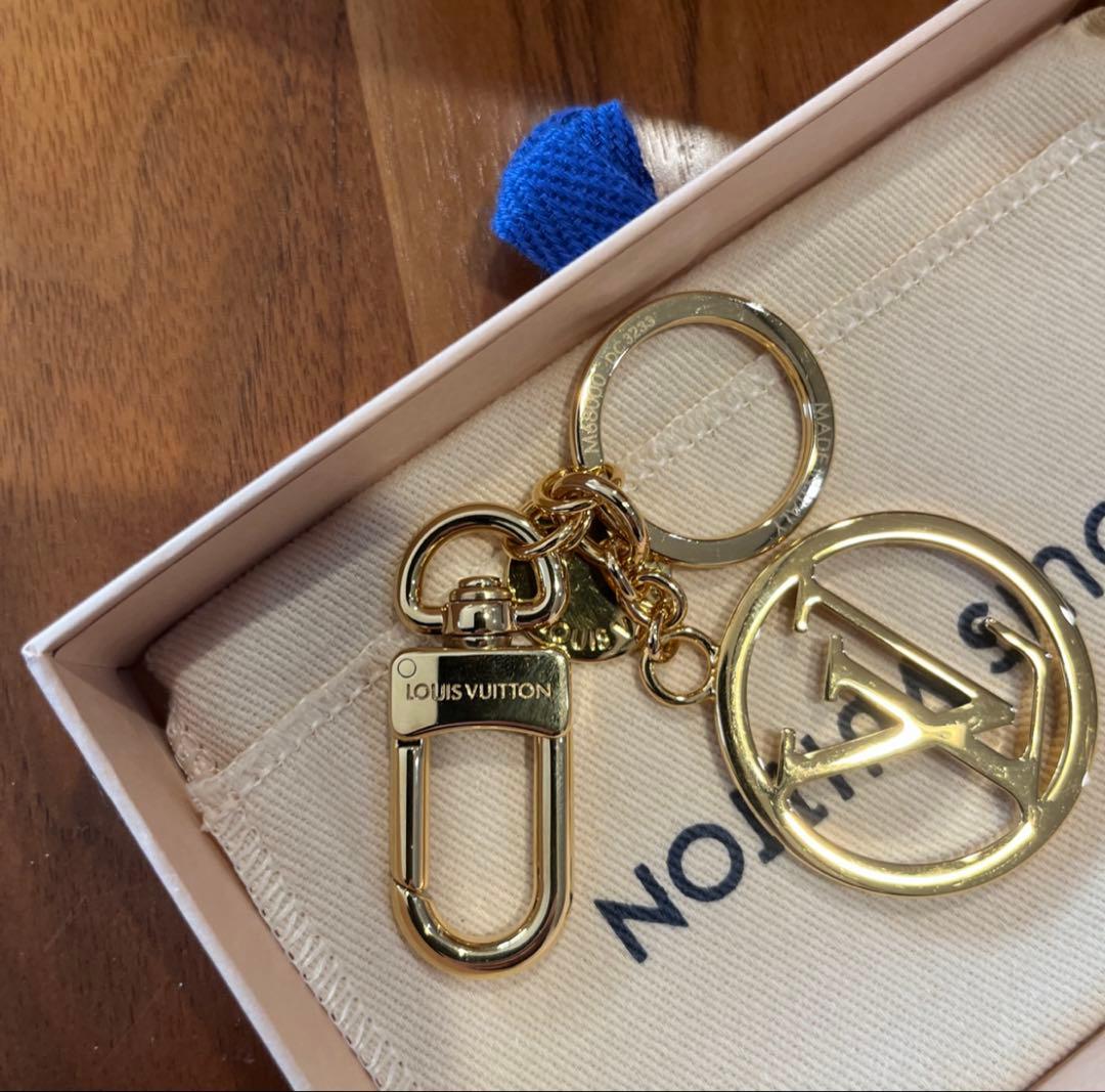 LOUIS VUITTON ゴールド キーホルダー