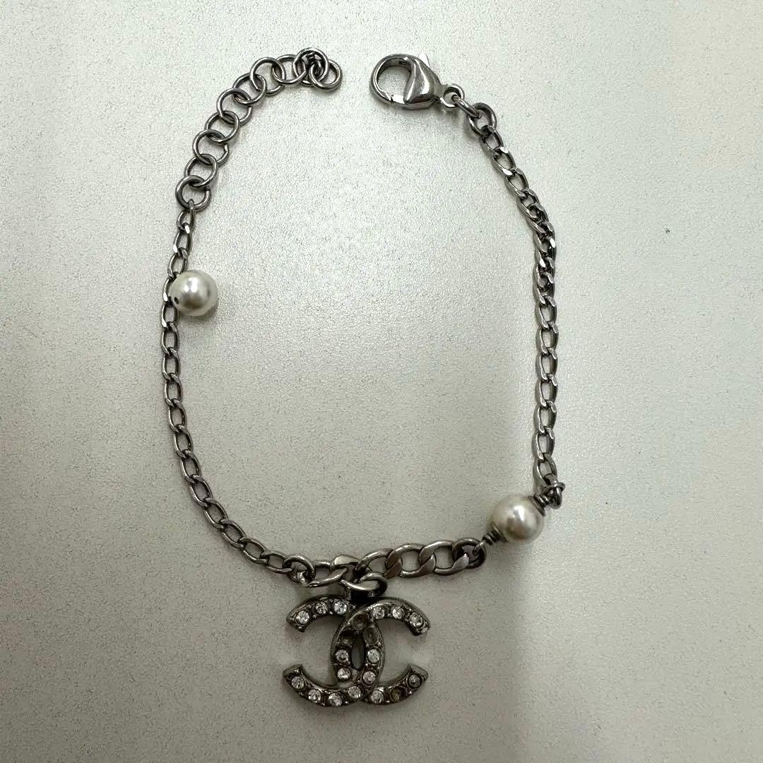 CHANEL シャネル　CCロゴ パール付きブレスレット