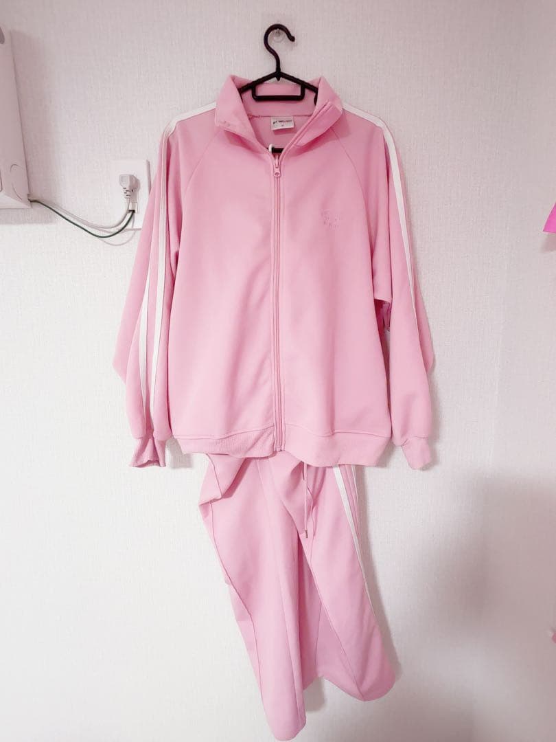 マイメロ ピンクジャージ 上下セット ドンキ