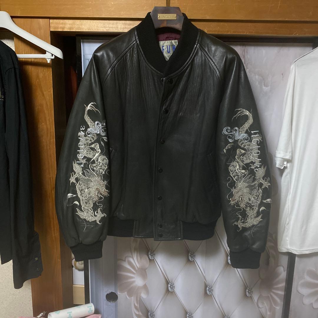 KANSAIMAN フォーリンドラゴン刺繍　黒レザー刺繍スカジャン