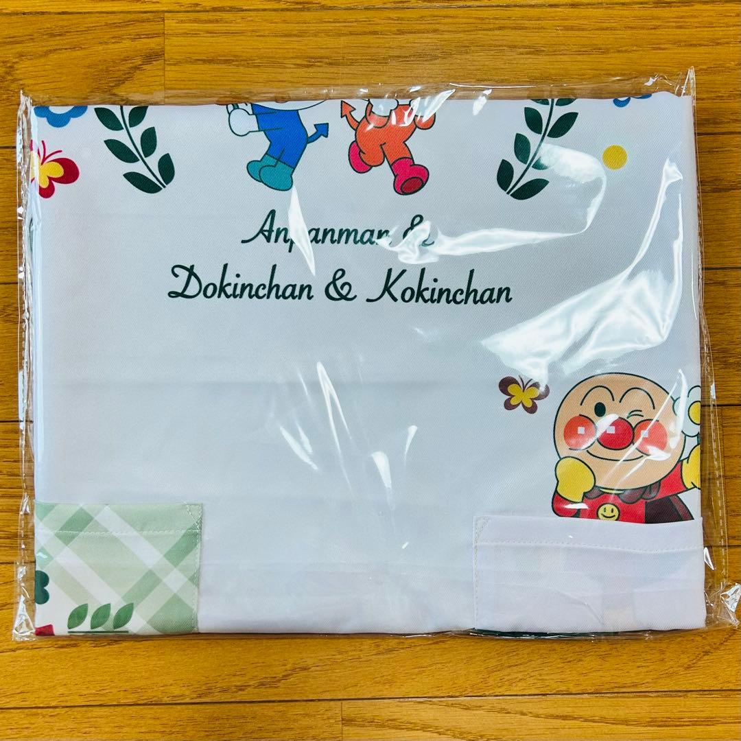 アンパンマン❤︎ エプロン　ドキンちゃん