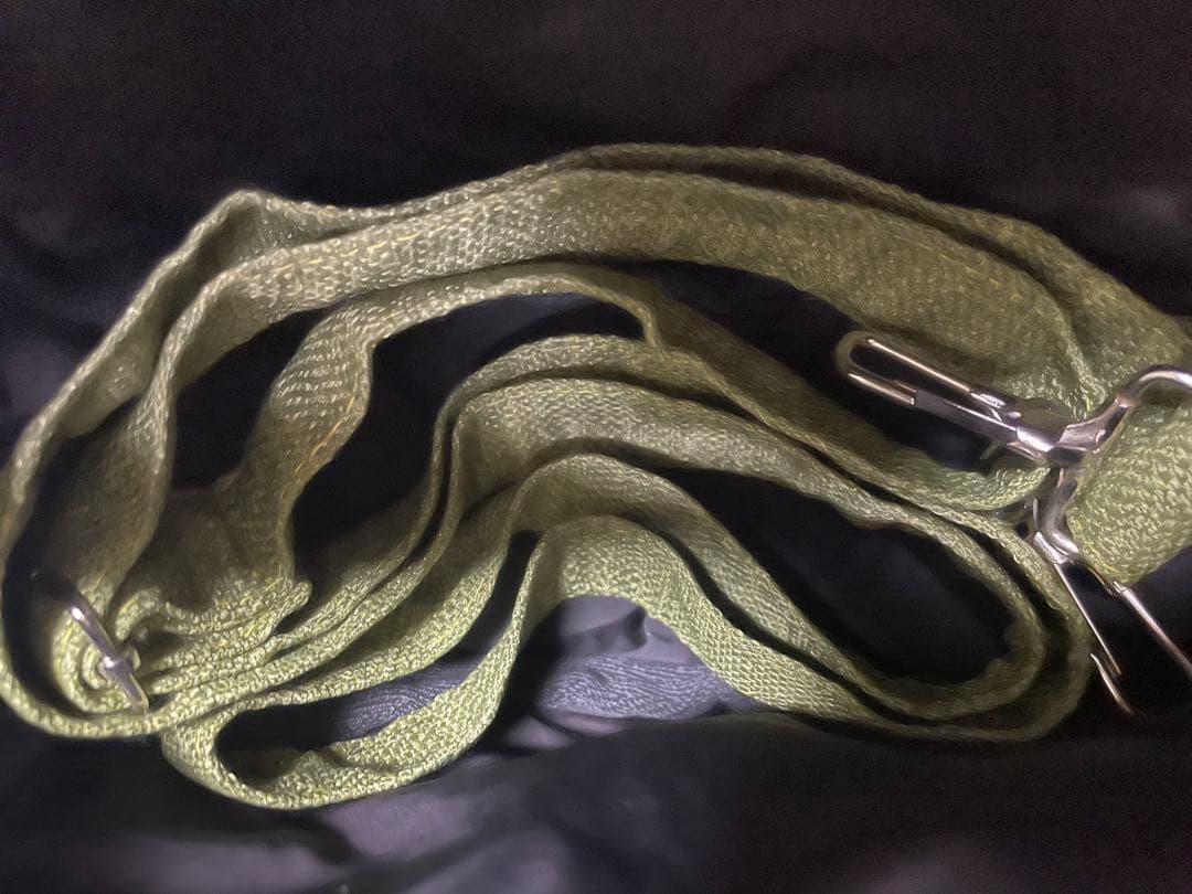 花柄刺繍 緑色 円形ハンドバッグ