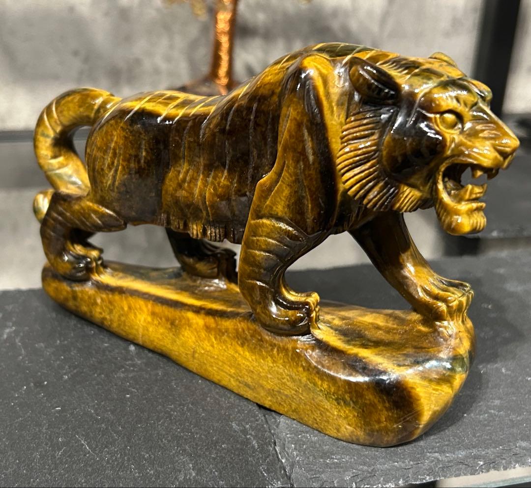 虎置物　タイガーアイ