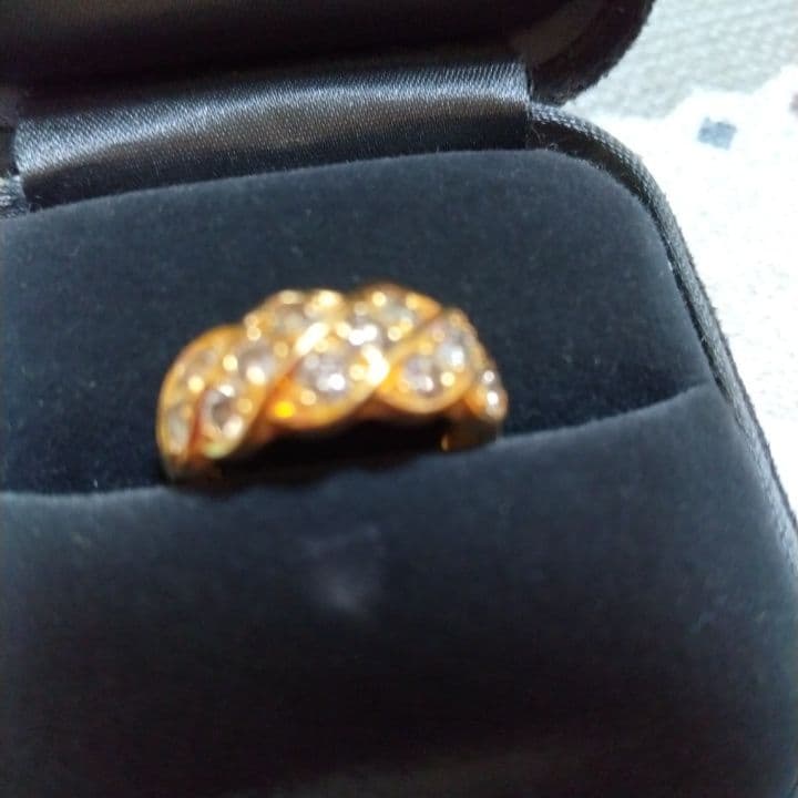 k18ダイヤモンド1カラット