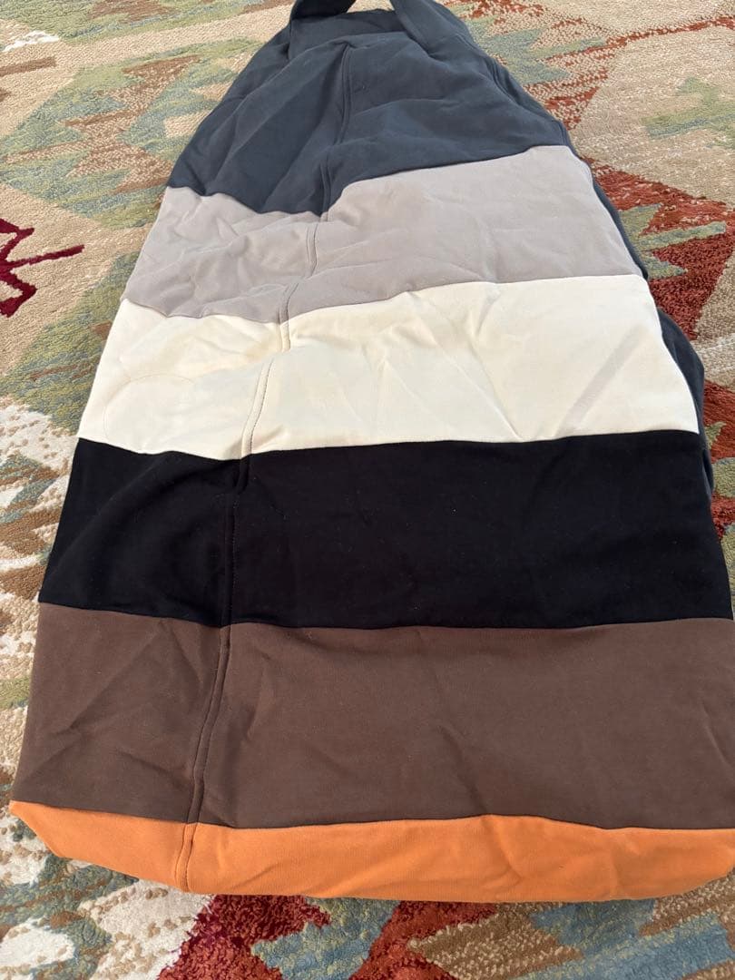 未使用　ヨギボードロップ　レインボー　クッションカバー　ナチュラル