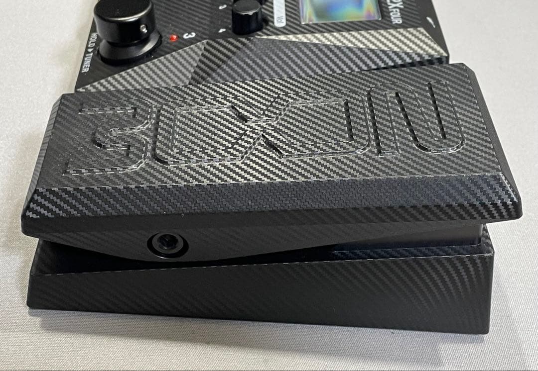 L*1様 ZOOM G2X FOUR ギター用マルチエフェクター　純正ケース付き