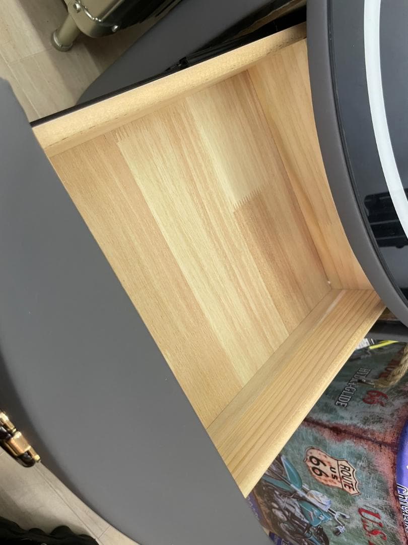 充電機能付き　サイドテーブル　ナイトテーブル　ライト付き　引出し　チェスト　収納