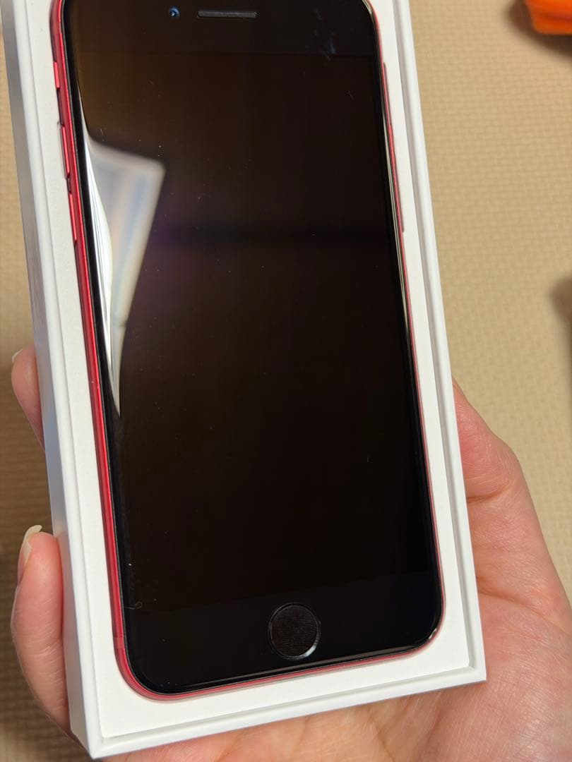 タイムセール‼️Apple iPhone SE (第3世代) (RED)