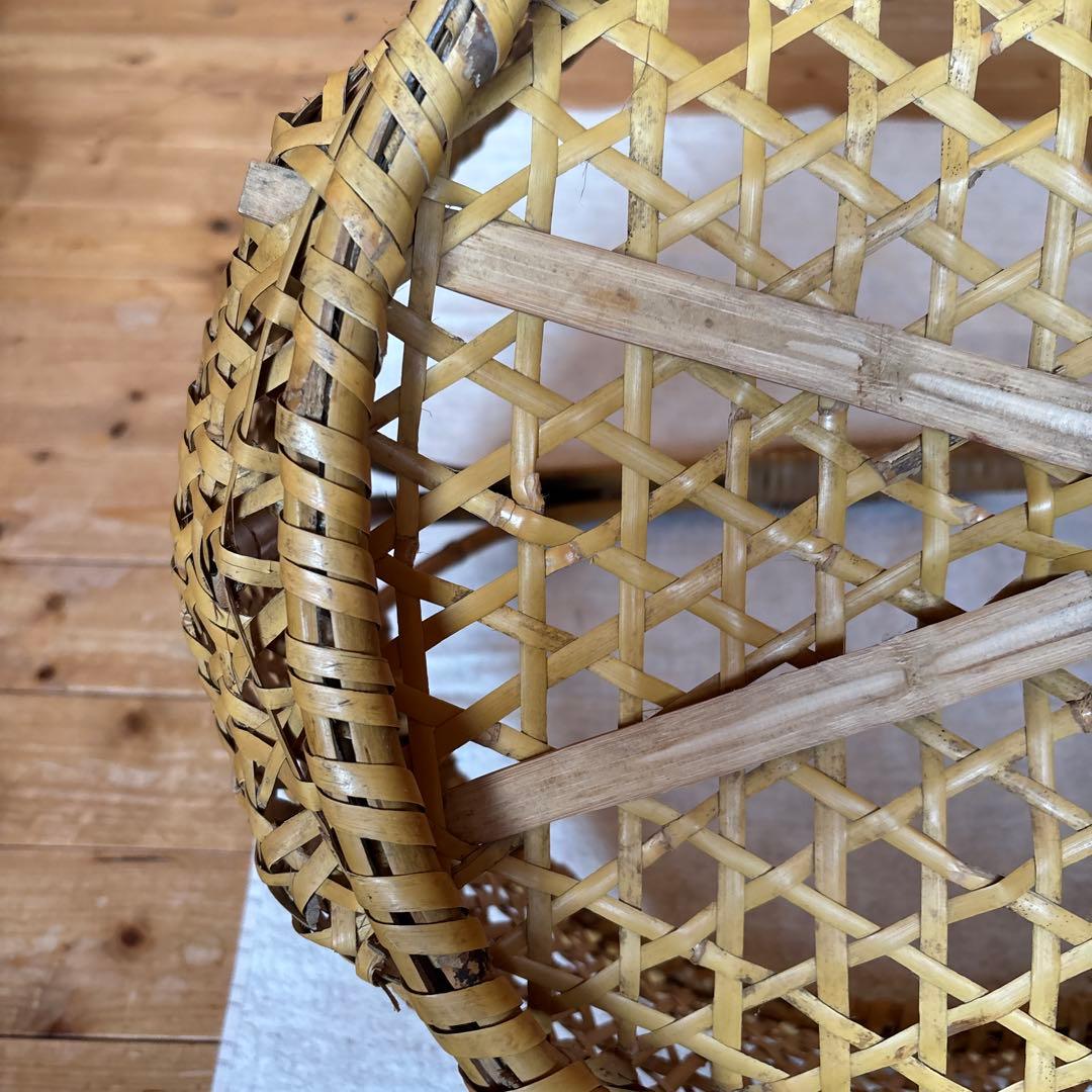 激レア　入手困難　根曲がり竹手籠　昭和レトロな逸品　￼ヴィンテージ　大きなサイズ