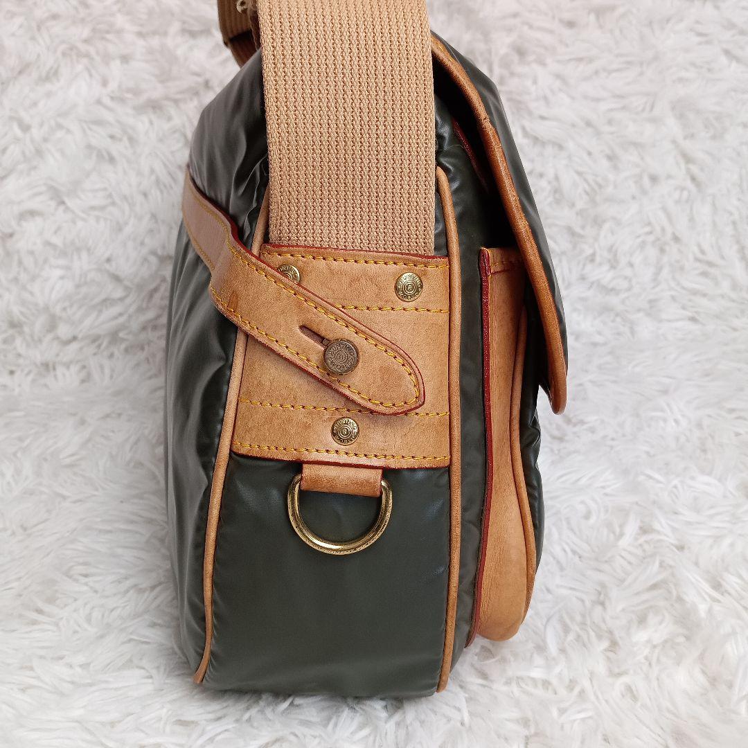 美品 HUNTING WORLD ショルダーバッグ バチュークロス バチューサー