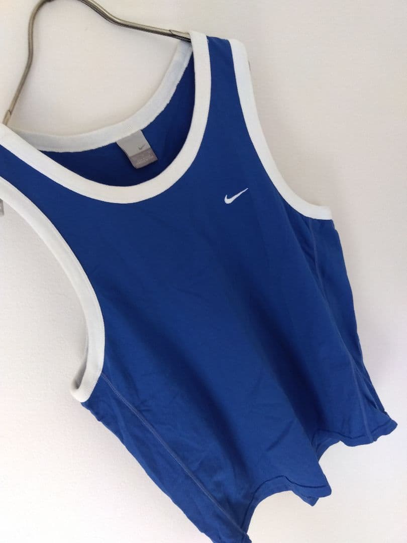 ✦るん様✦　　　Nike 青 ナイキ　タンクトップ