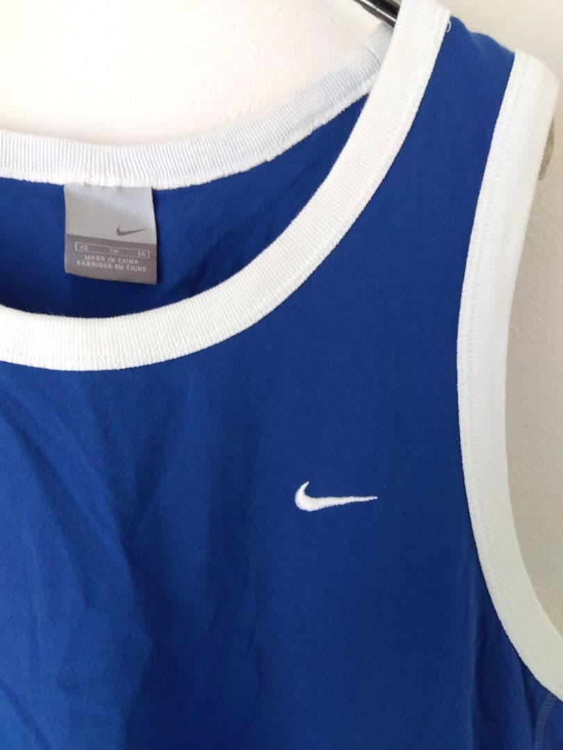 ✦るん様✦　　　Nike 青 ナイキ　タンクトップ