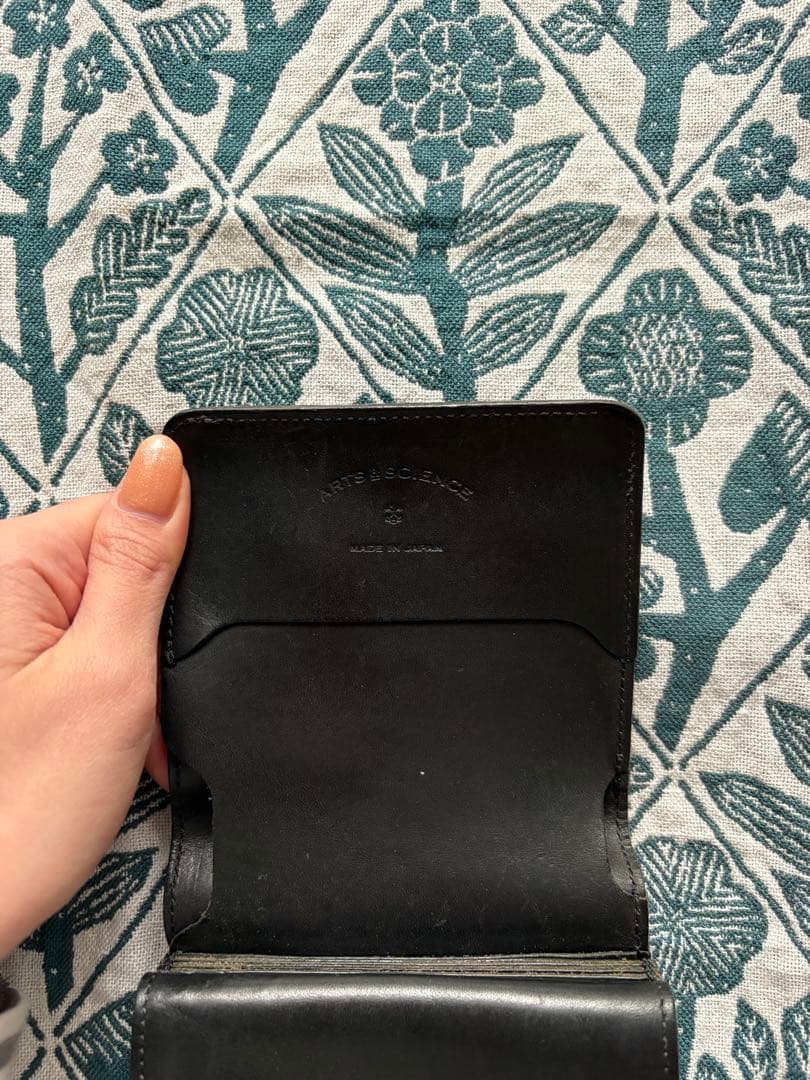 ARTS&SCIENCEのジャバラウォレット