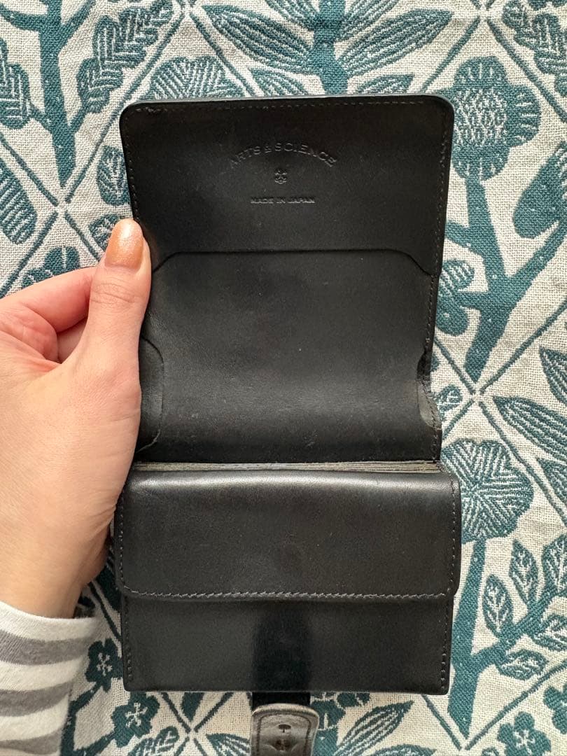 ARTS&SCIENCEのジャバラウォレット