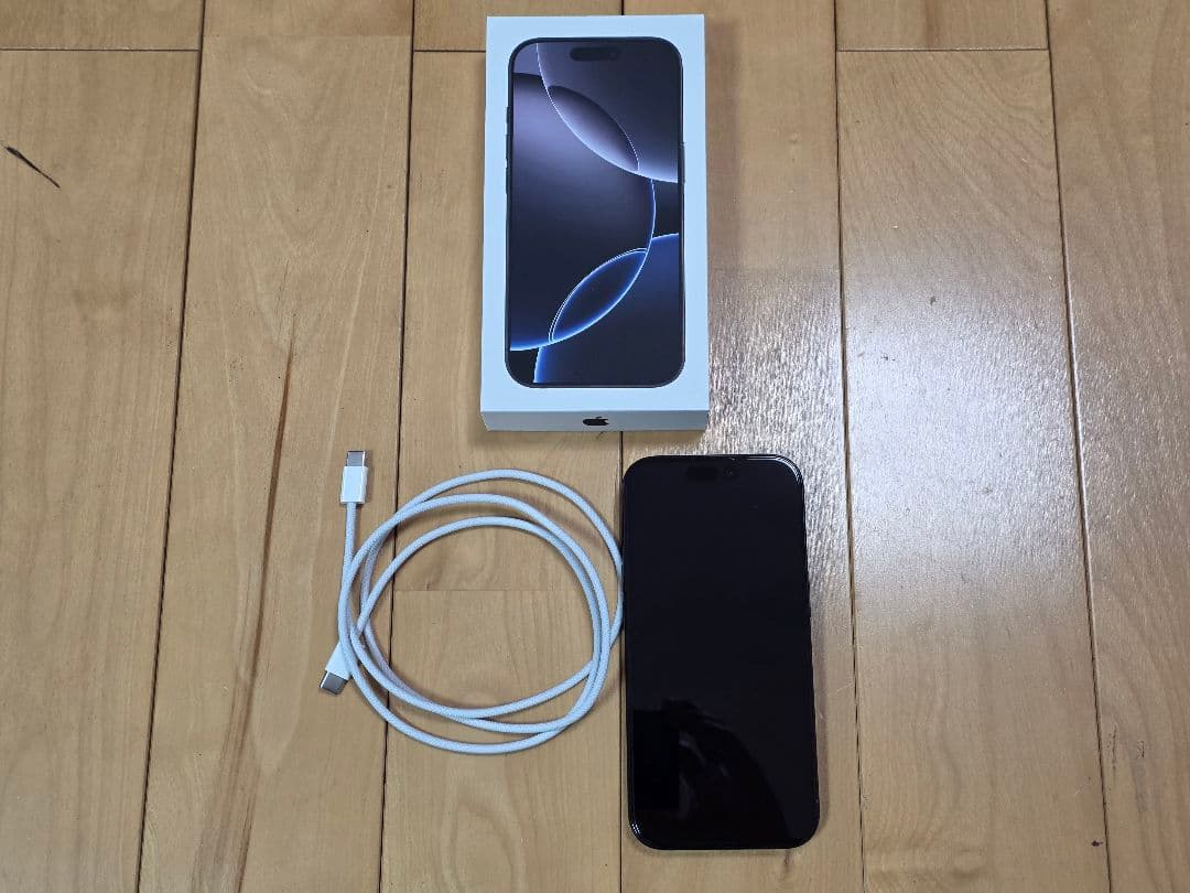 星狩りさん専用iPhone16 pro 256gb ブラックチタニウム