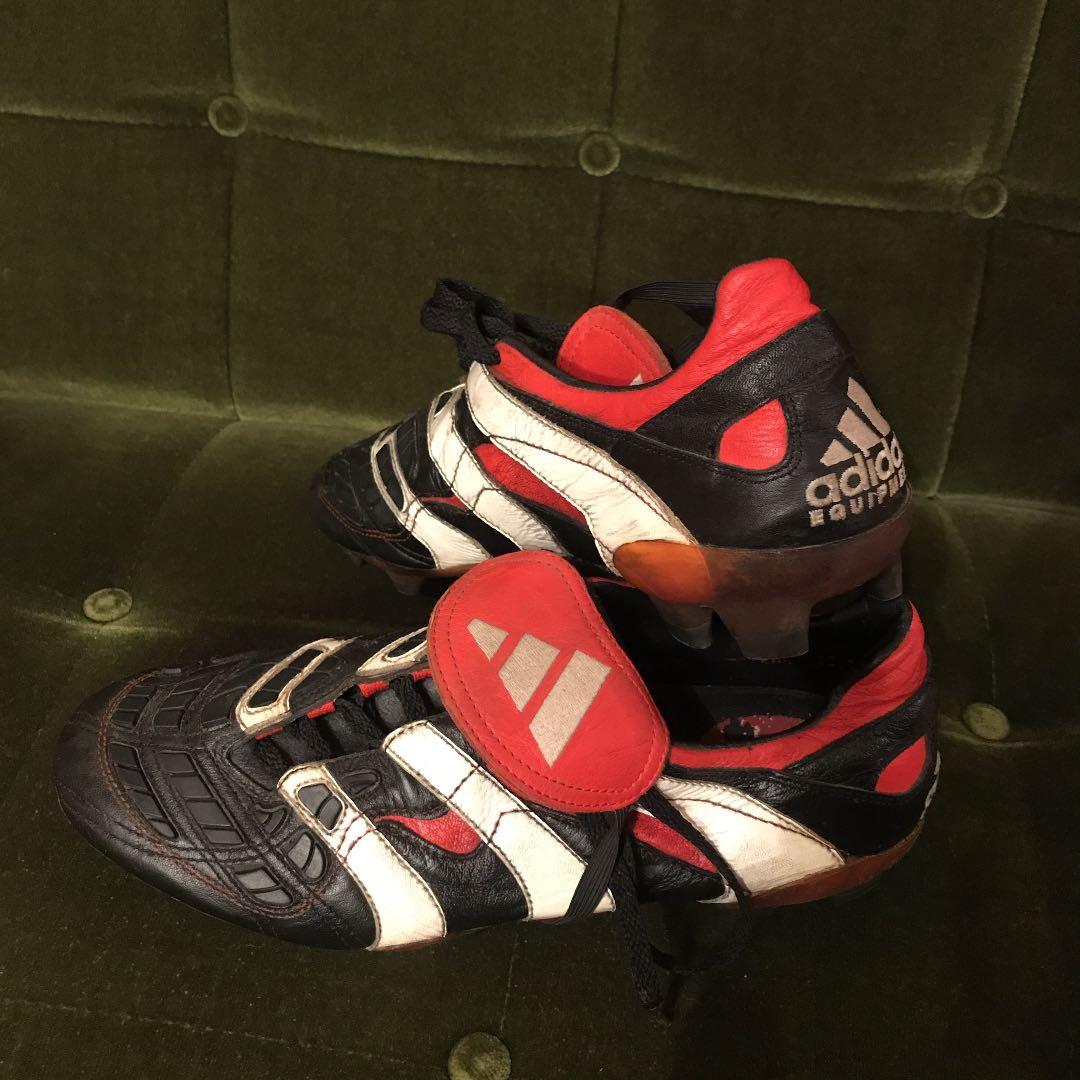 シューズ adidas ACCELERATOR