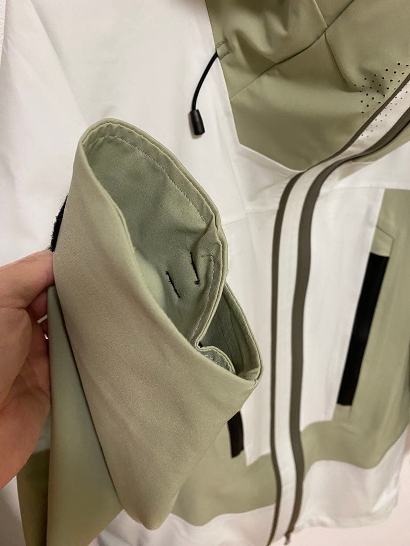 2024デサントスキーウェア　上下セット　アルペンスキー　基礎スキー