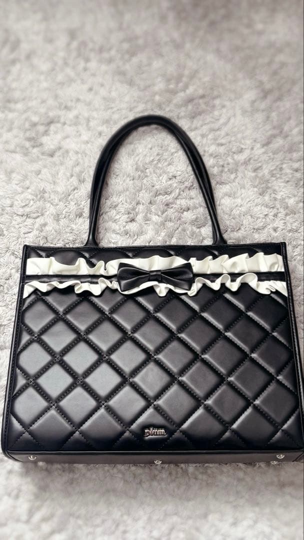 piumキルティングトートバッグ 黒