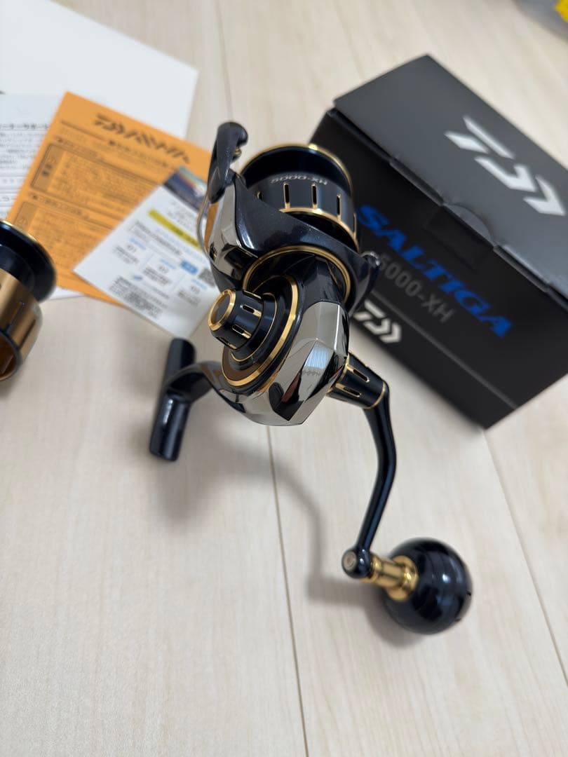 23 SALTIGA 5000 XH 新品未使用 SLP替えスプール付き！