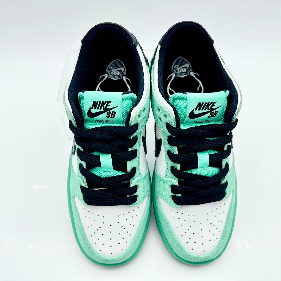 【未使用】ナイキ ダンク LOW PRO シークリスタル 819674-301