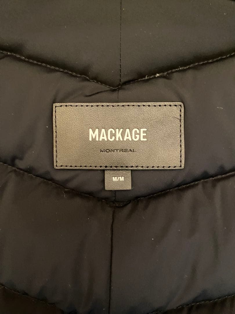 Mackage ブラックダウンジャケット Mサイズ