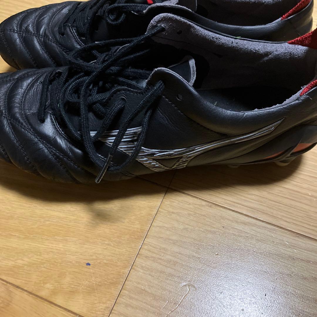 ミズノモレリアネオ4ブラック