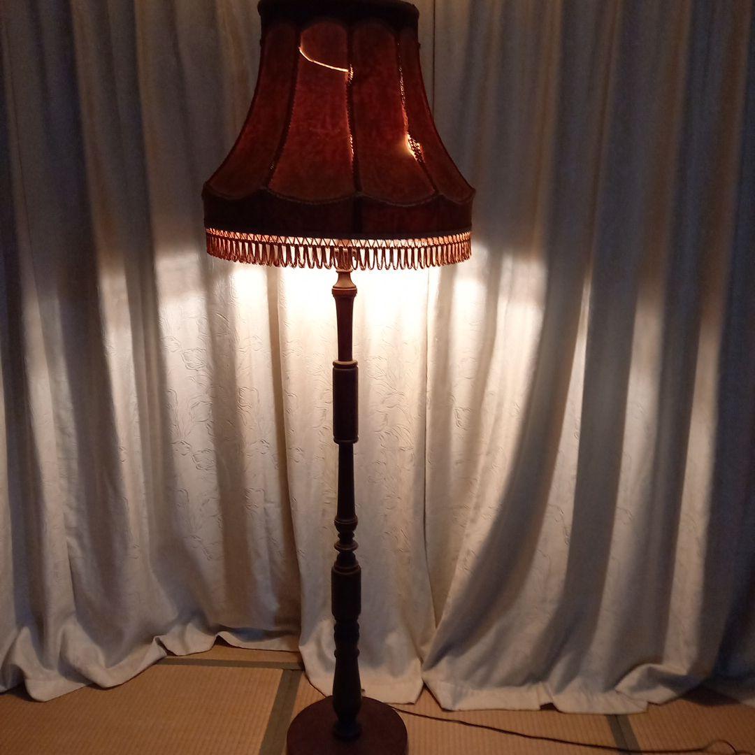 アンティークライトスタンド