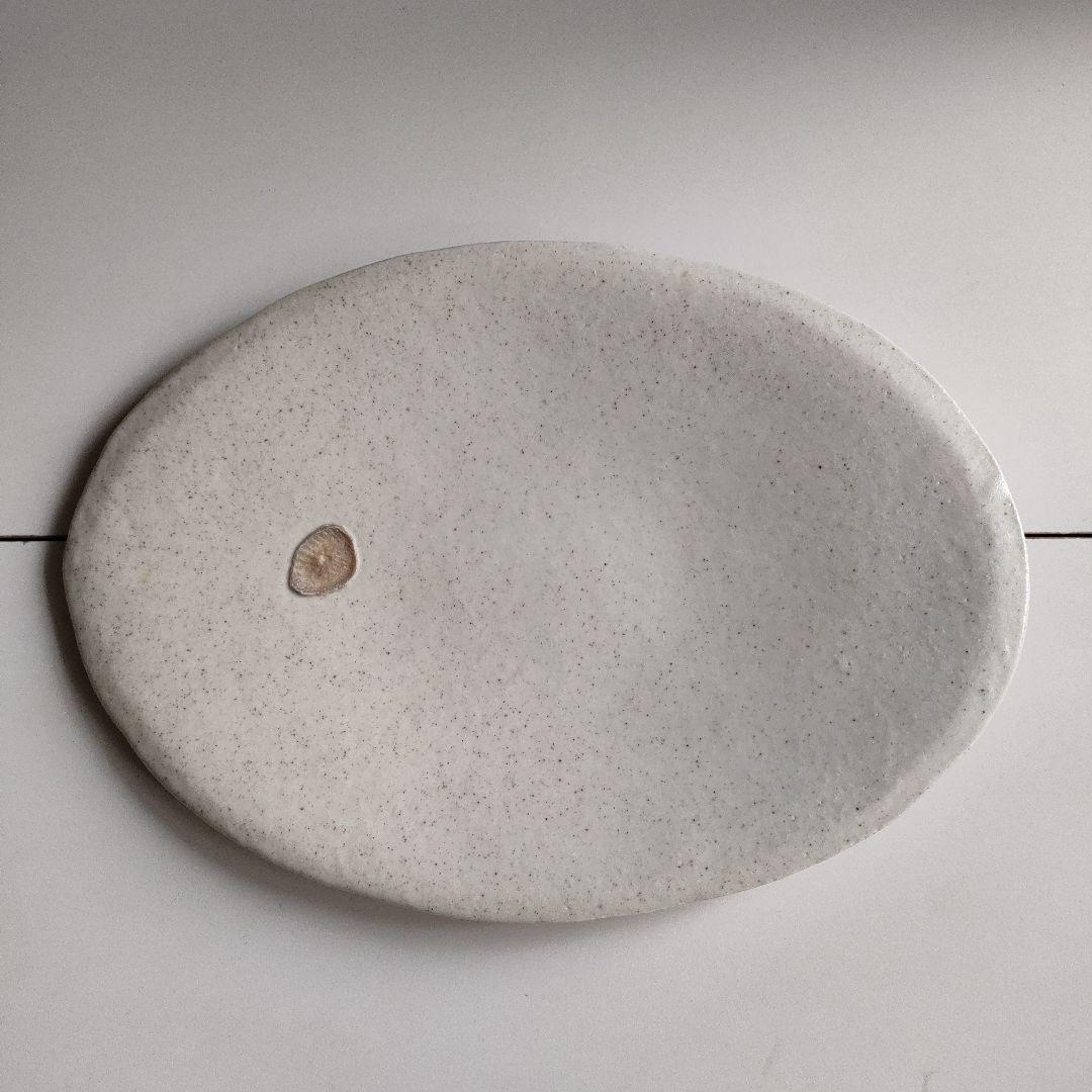 岩田圭介　白　オーバルプレート