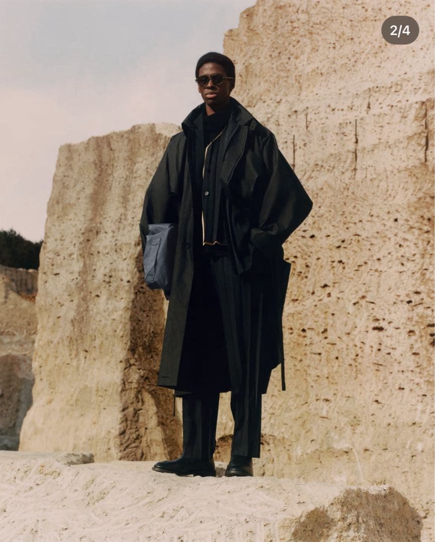 新作HOMME PLISSÉ ISSEY MIYAKE CAVITY COAT