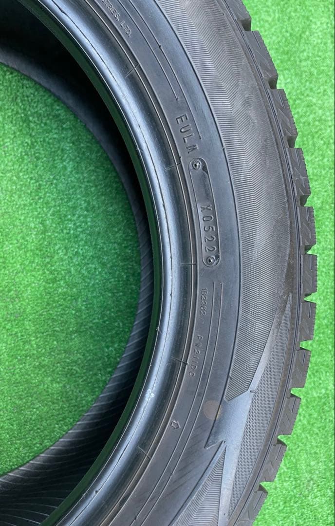 215/55R16 ダンロップWM02スタッドレス 4本 22年製 アルファード
