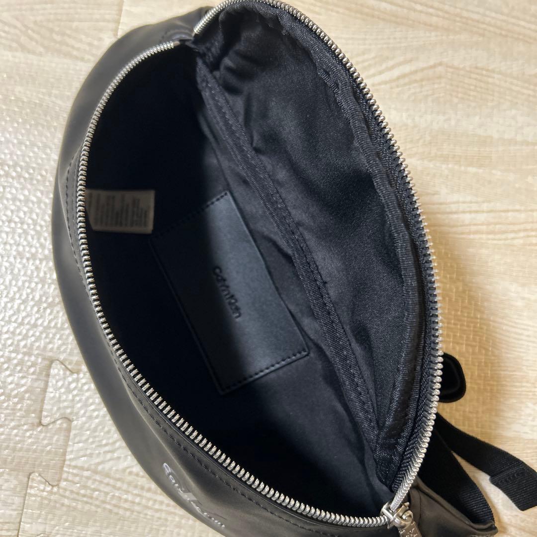 （新品未使用・海外モデル）カルバンクライン　ウエストバッグ　ボディバッグ　黒