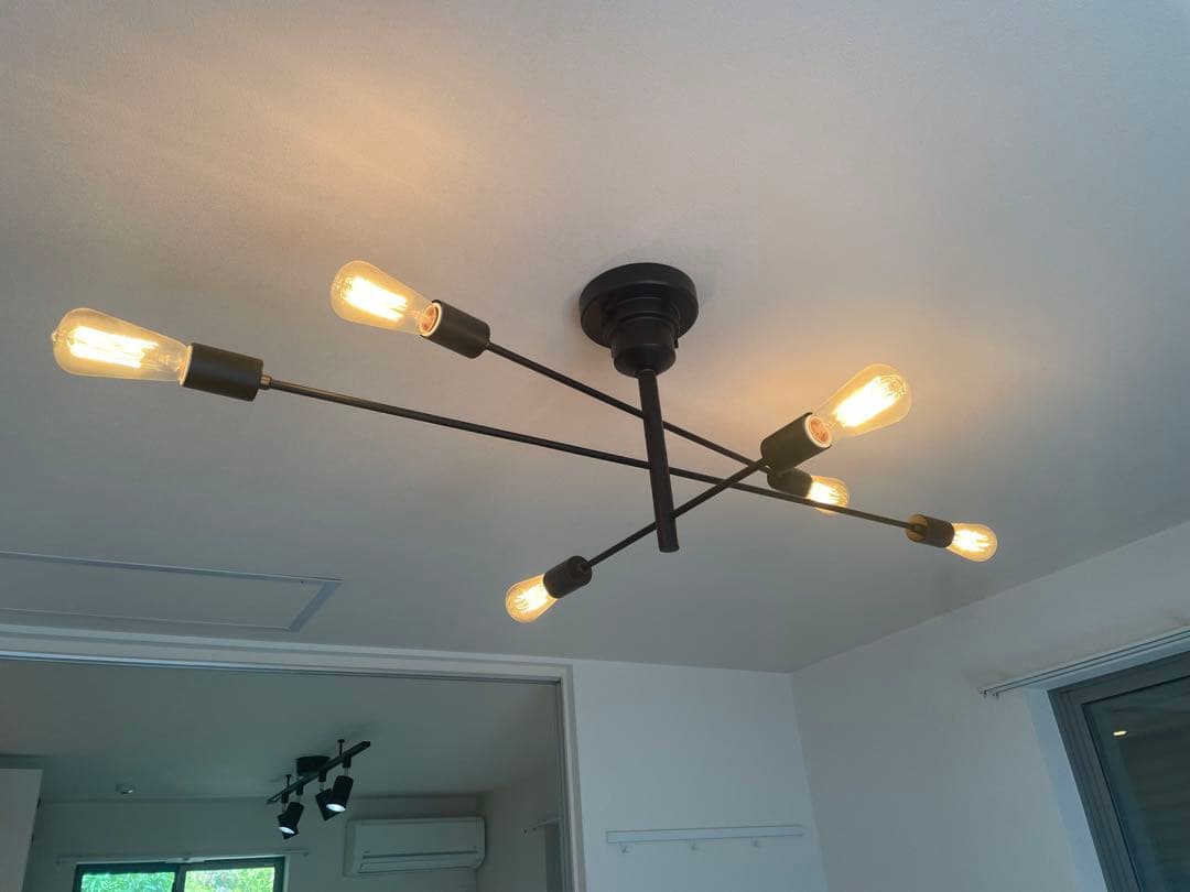 【電球付き】シーリングライト 6灯　ブラック　レトロ電球