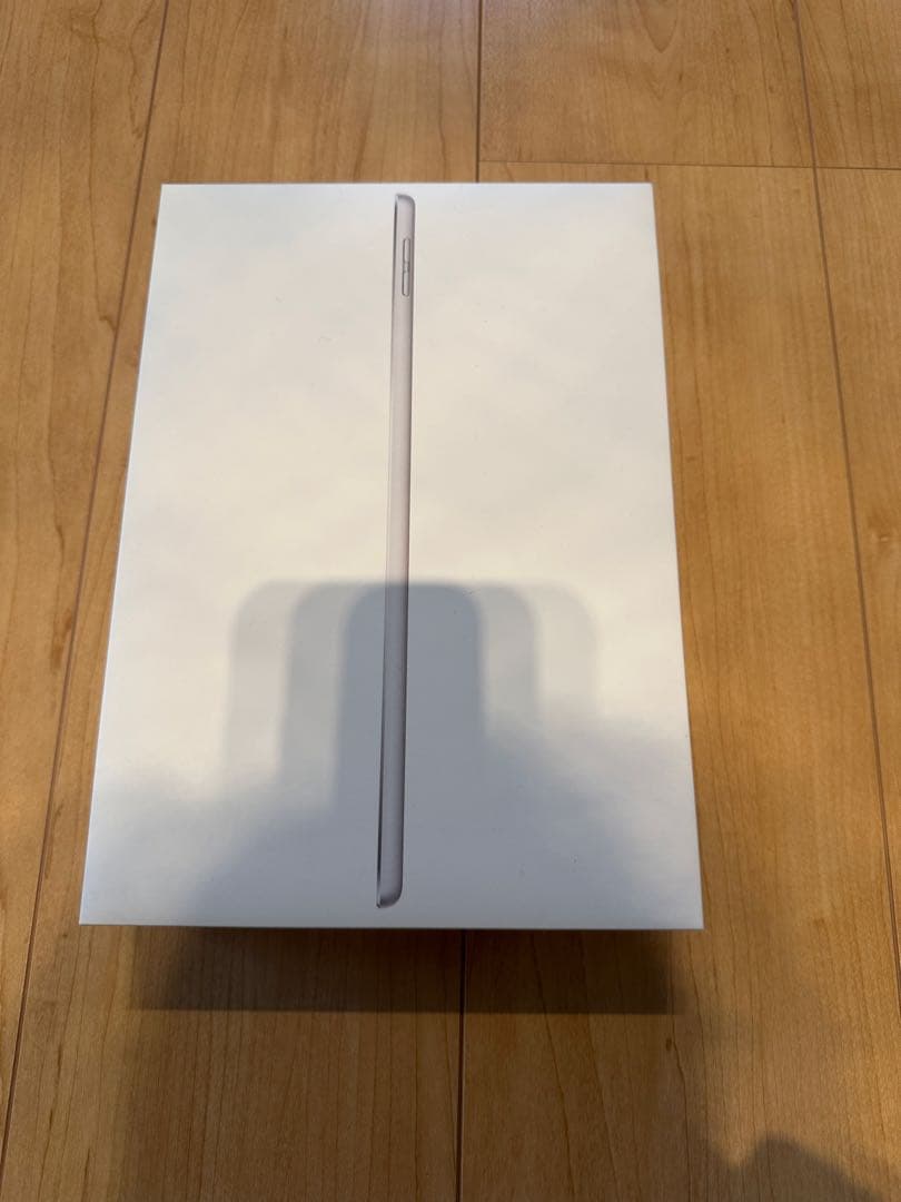 i*e様 Apple iPad 第9世代 シルバー 256GB本体　外箱　付属品