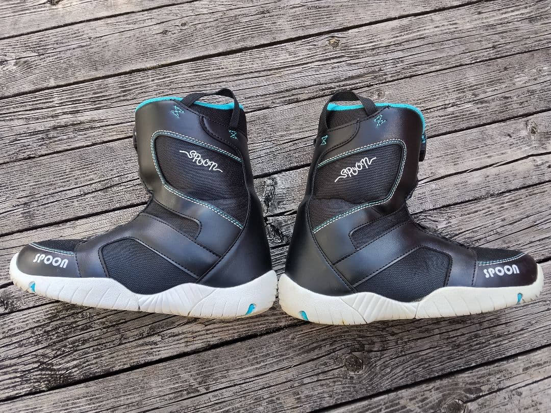 子供用 スノーボード3点セット DUB 130 新品ビン BOAブーツ 25cm