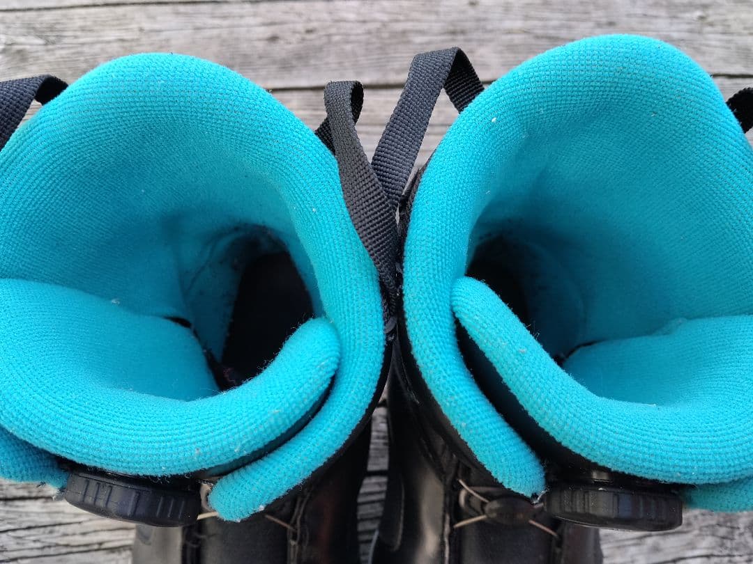 子供用 スノーボード3点セット DUB 130 新品ビン BOAブーツ 25cm