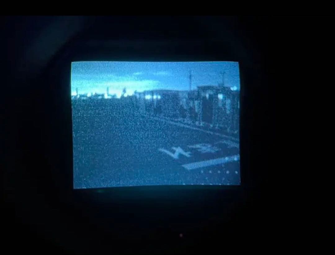 【保証付】PVS31　デジタルナイトビジョン 実動 IR 四角画面