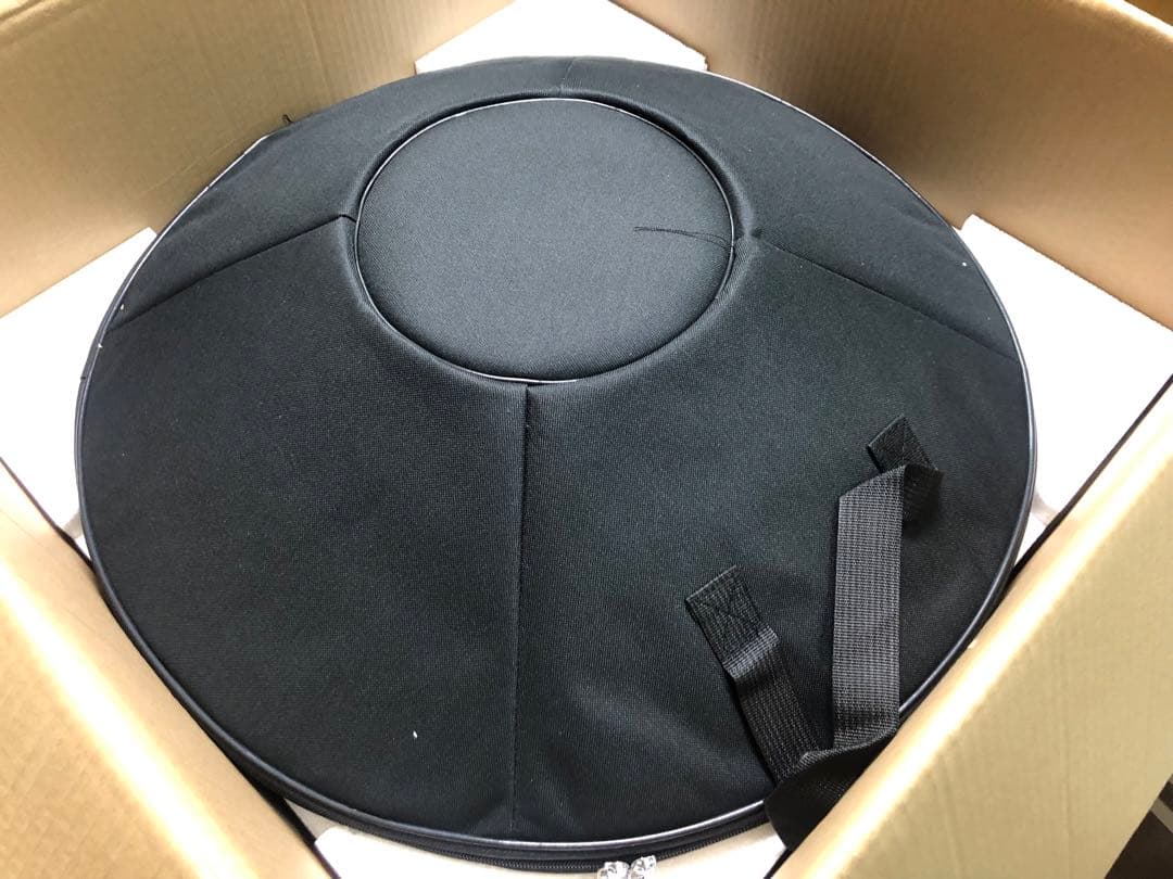 ハンドパン　432Hz 10音　美しいブルーの渦模様入荷しました　Dマイナー