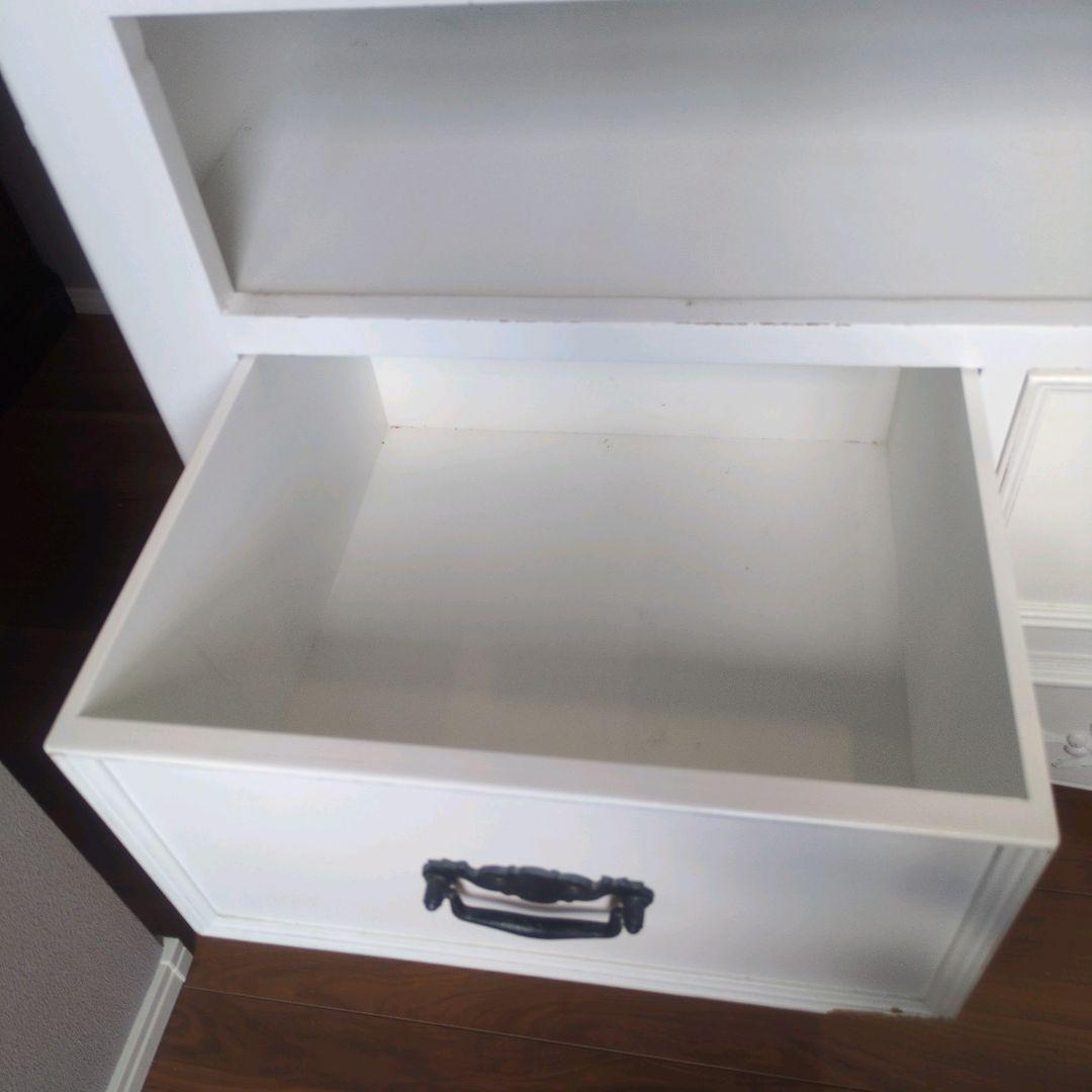 【送料込み】カントリーコーナー 仏製風フレンチ白キャビネット