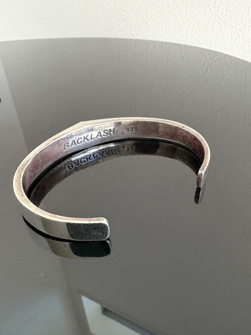 バックラッシュ　バングル　シルバー　イサムカタヤマ