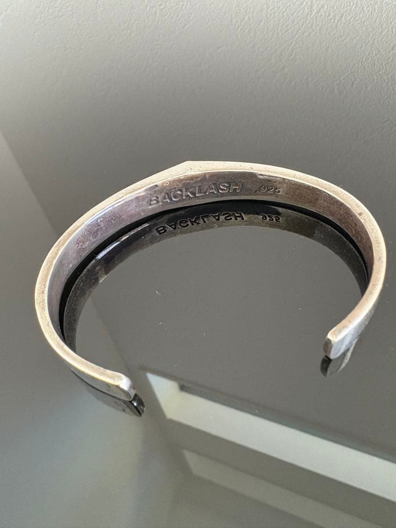 バックラッシュ　バングル　シルバー　イサムカタヤマ