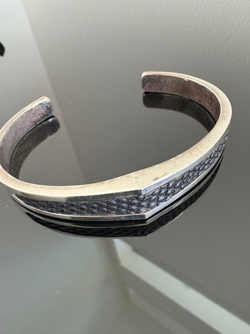 バックラッシュ　バングル　シルバー　イサムカタヤマ