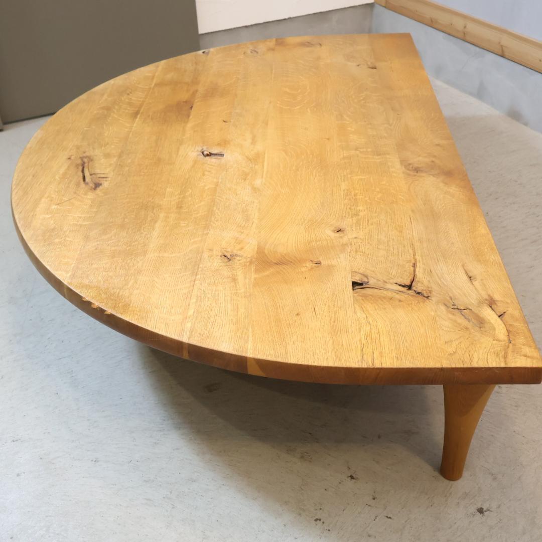 飛騨産業 キツツキ 森のことば オーク無垢材 節入り 半円形リビングテーブル