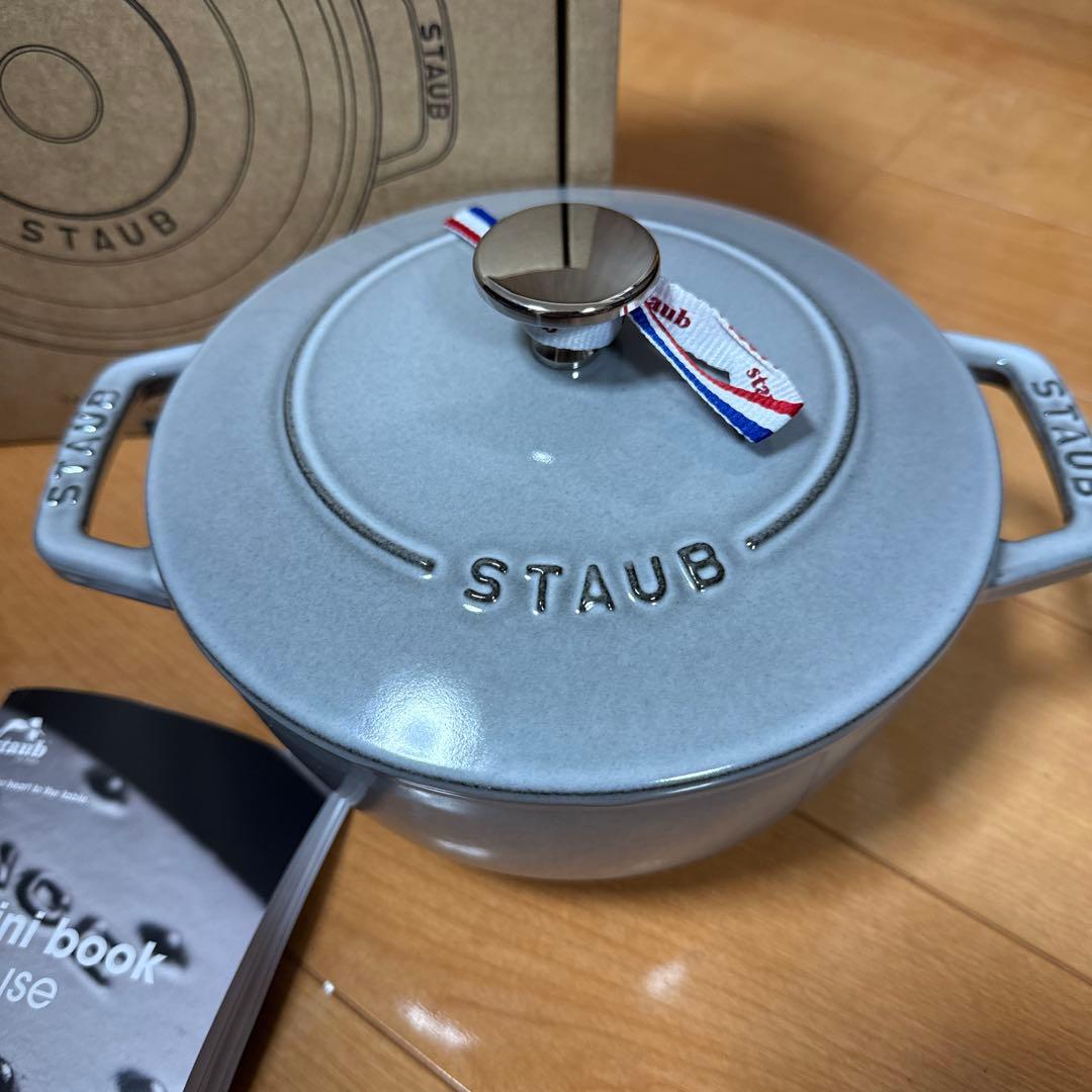 ストウブ ワナベ　M シリアルナンバー付き