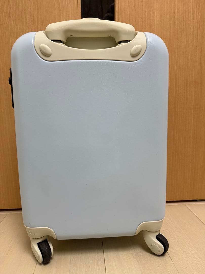 Sanrio サンリオ　シナモロール　スーツケース　機内持ち込みサイズ