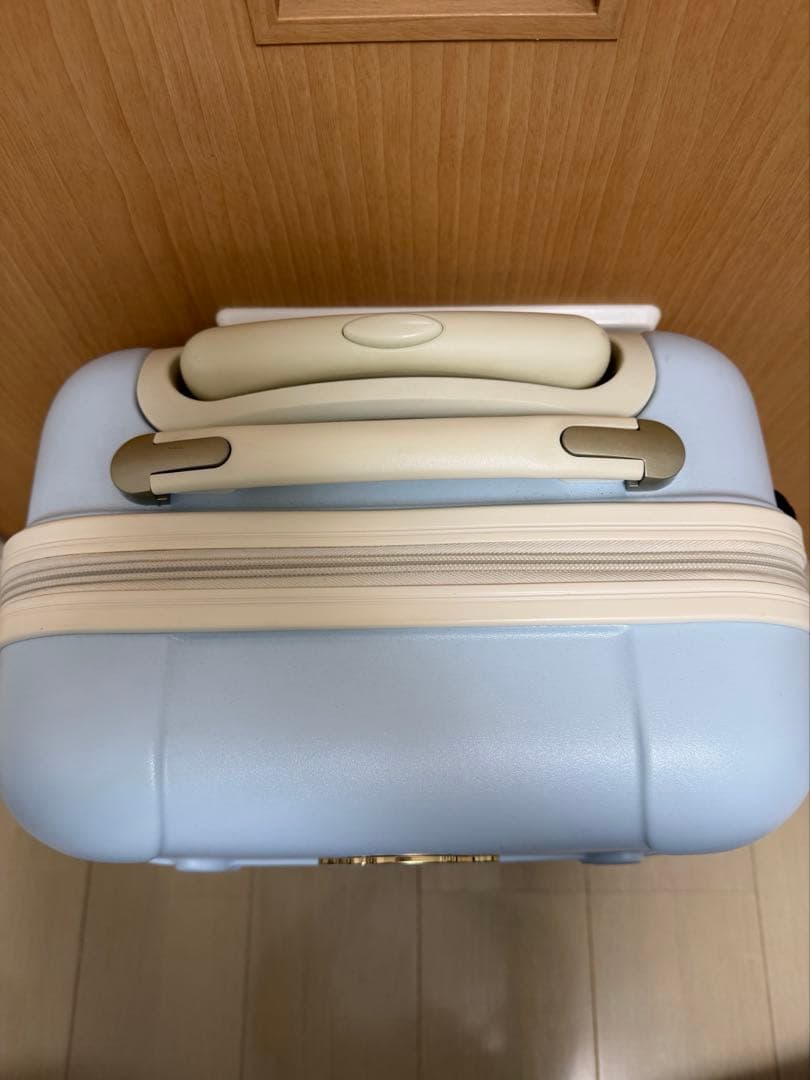 Sanrio サンリオ　シナモロール　スーツケース　機内持ち込みサイズ