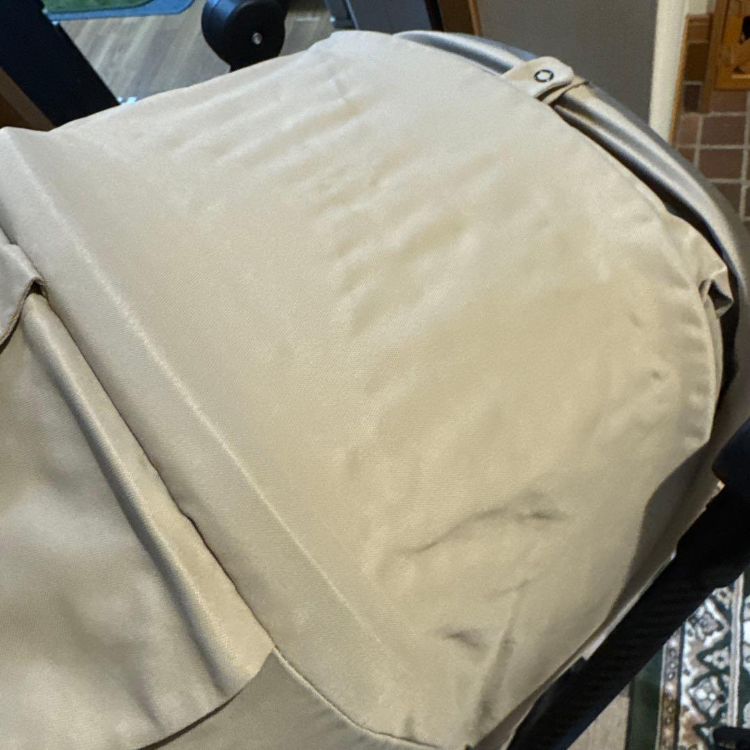 アーモンドベージュ ベビーカー